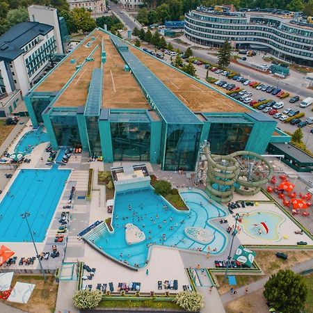Portobello Wellness & Yacht Hotel Esztergom Luaran gambar
