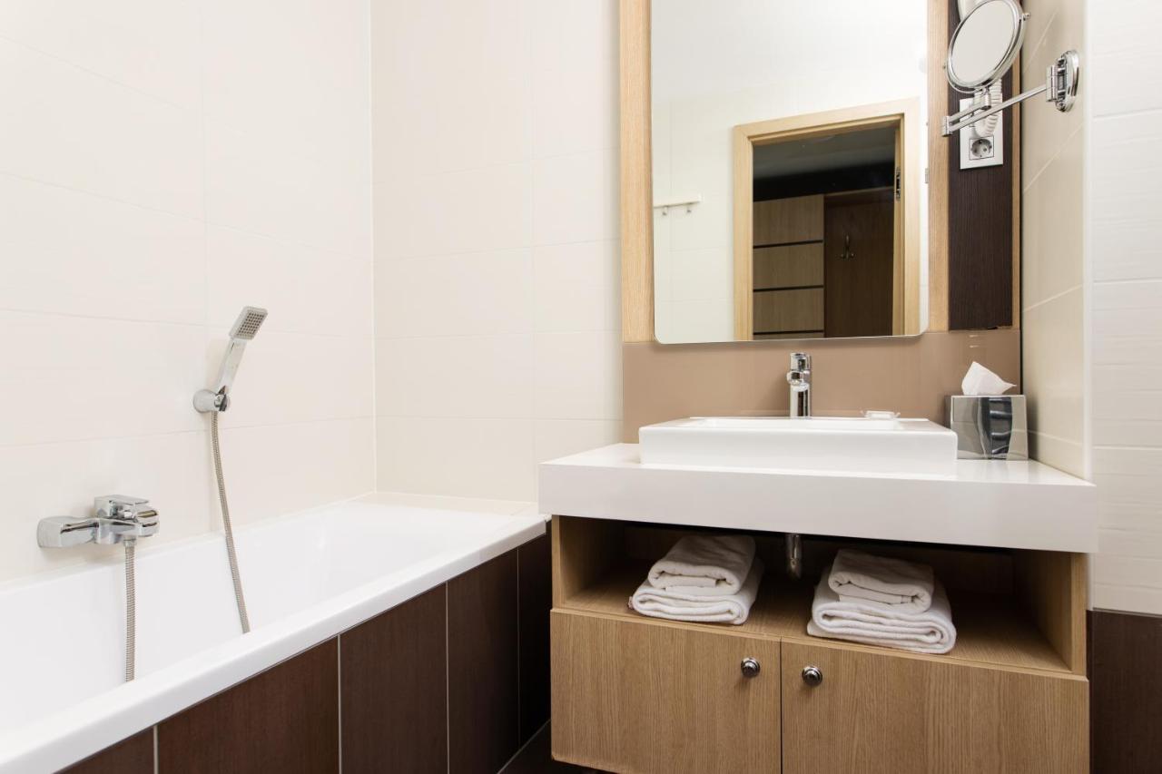 Portobello Wellness & Yacht Hotel Esztergom Luaran gambar