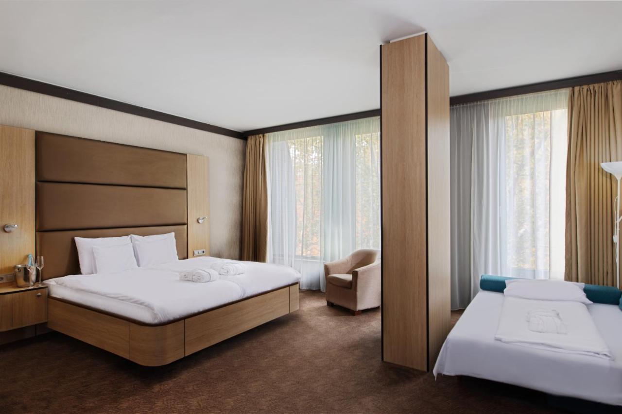 Portobello Wellness & Yacht Hotel Esztergom Luaran gambar